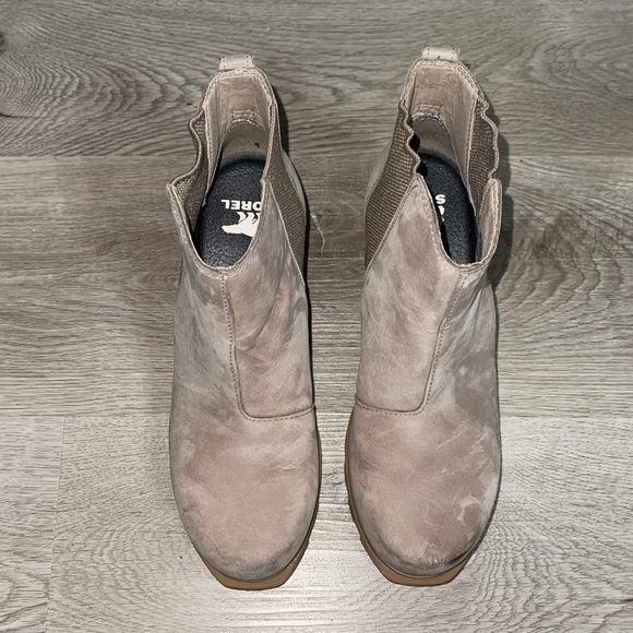 Sorel Joan Uptown Chelsea Women’s 6.5 Suede Leather Wedge Tan Ankle Boot - Picture 2 of 8